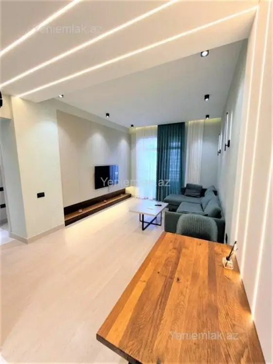 2 000 AZN - 3 otaqlı mənzil Kirayə (aylıq), Ağ şəhər, Xətai, Bakı