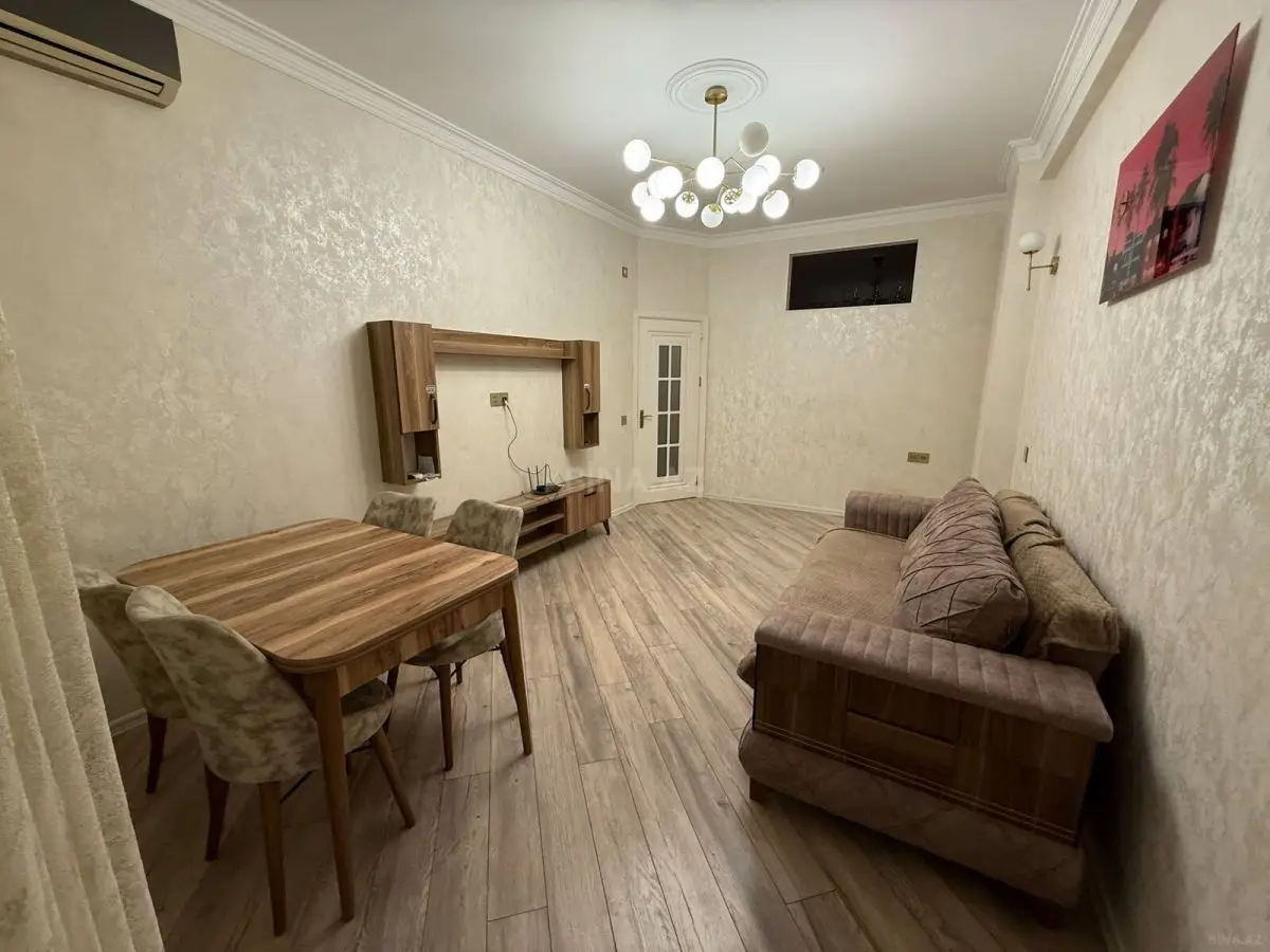 800 AZN - 2 otaqlı mənzil Kirayə (aylıq), 3-cü mikrorayon, Abşeron