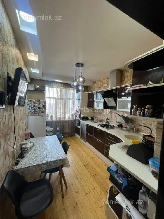 208 000 AZN - 3 otaqlı mənzil Satılır, Yasamal qəs., Yasamal, Bakı