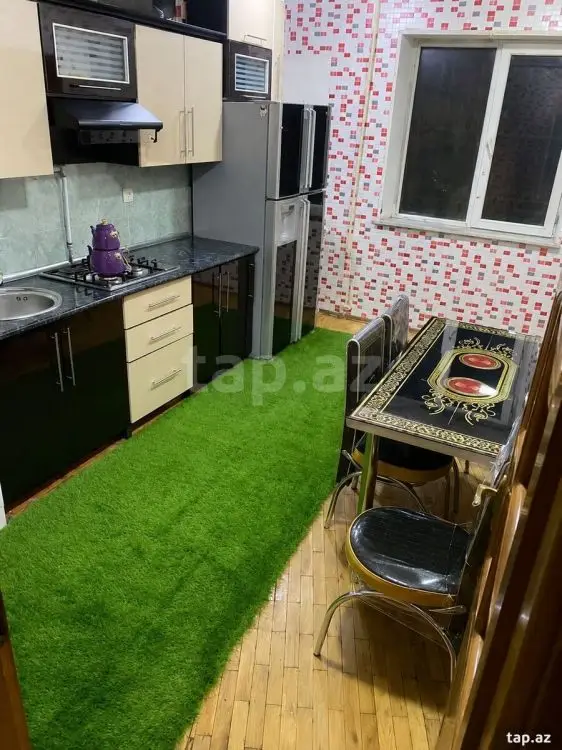 180 AZN - 4 otaqlı mənzil Kirayə (aylıq), Bakı