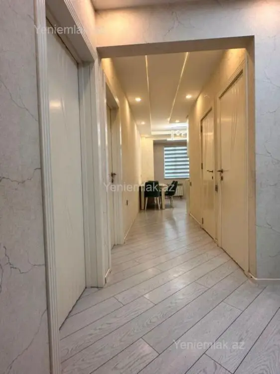 185 000 AZN - 3 otaqlı mənzil Satılır, Qaraçuxur qəs., Suraxanı, Bakı