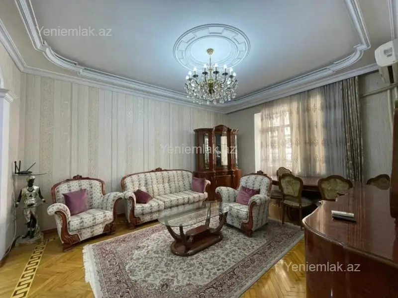 1 300 AZN - 4 otaqlı mənzil Kirayə (aylıq), Səbail, Bakı