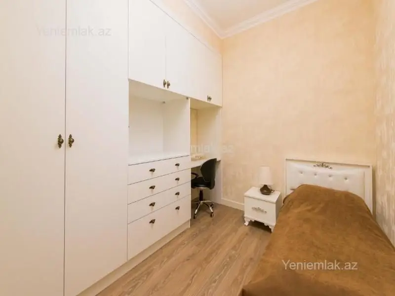 1 100 AZN - 3 otaqlı mənzil Kirayə (aylıq), Yasamal qəs., Yasamal, Bakı
