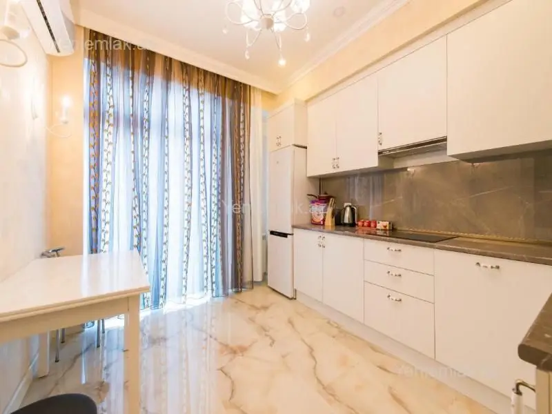 1 100 AZN - 3 otaqlı mənzil Kirayə (aylıq), Yasamal qəs., Yasamal, Bakı
