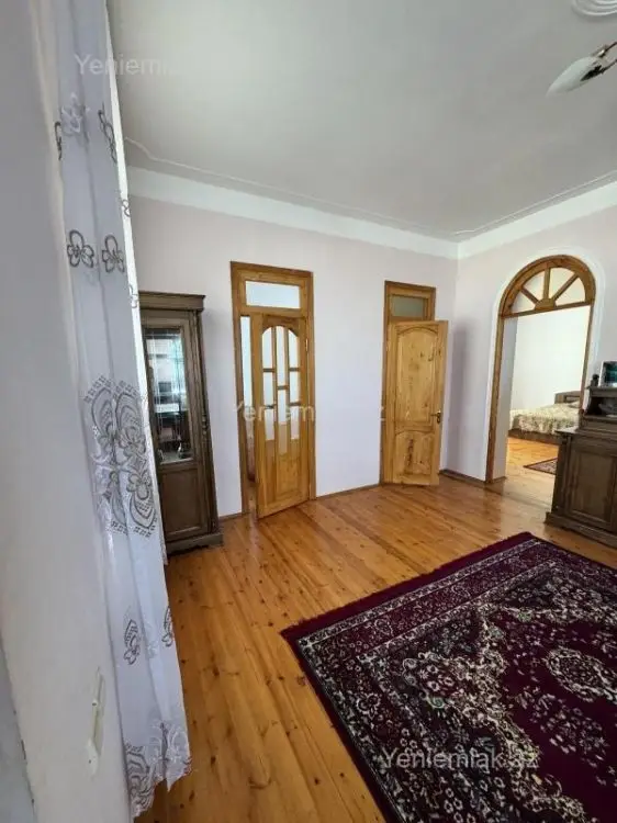 155 000 AZN - 7 otaqlı mənzil Satılır, Novxanı, Abşeron