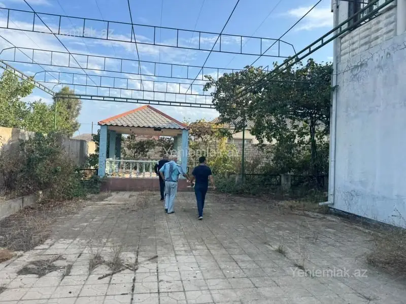 275 000 AZN - 10 otaqlı mənzil Satılır, Buzovna, Xəzər, Bakı