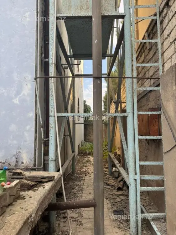 275 000 AZN - 10 otaqlı mənzil Satılır, Buzovna, Xəzər, Bakı
