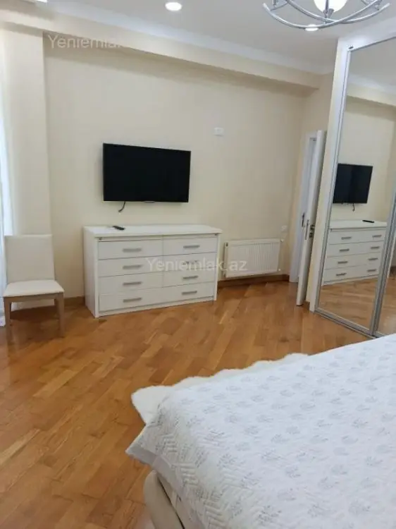 1 500 AZN - 3 otaqlı mənzil Kirayə (aylıq), Yasamal qəs., Yasamal, Bakı
