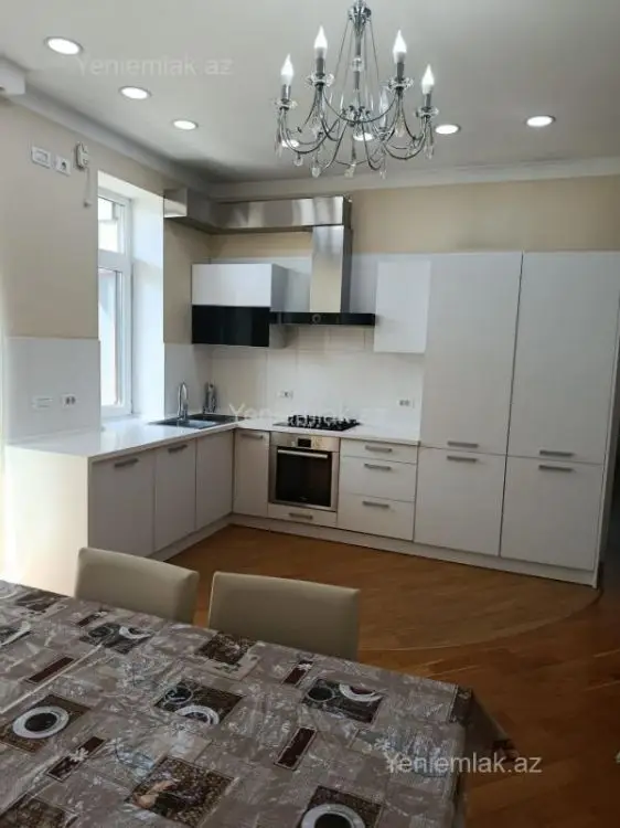 1 500 AZN - 3 otaqlı mənzil Kirayə (aylıq), Yasamal qəs., Yasamal, Bakı