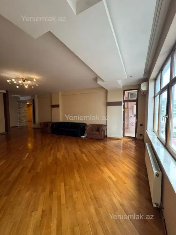 600 000 AZN - 4 otaqlı mənzil Satılır, Yasamal qəs., Yasamal, Bakı