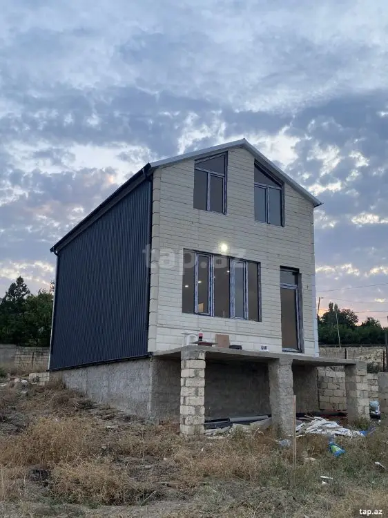 55 000 AZN - 3 otaqlı mənzil , Xızı
