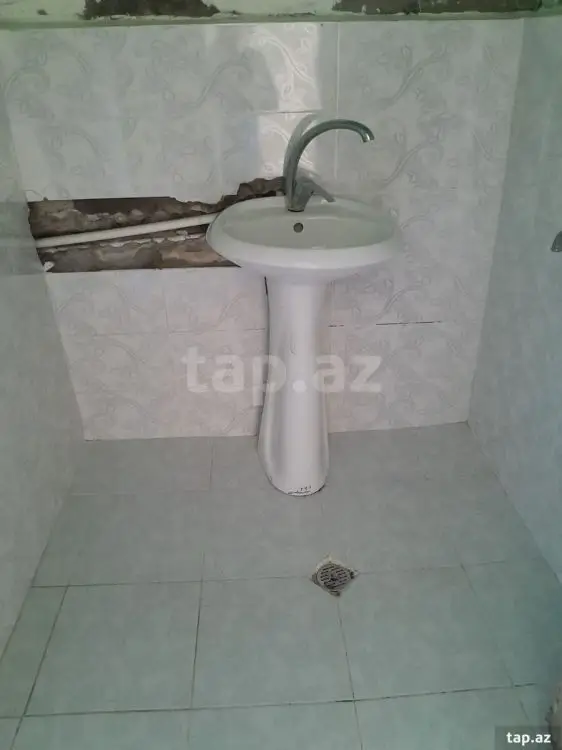 35 000 AZN - 5 otaqlı mənzil , Biləsuvar