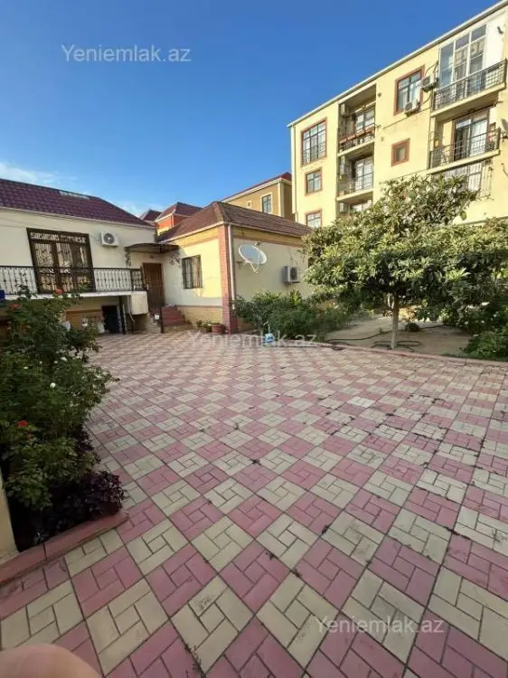 340 000 AZN - 5 otaqlı mənzil Satılır, Qaraçuxur qəs., Suraxanı, Bakı