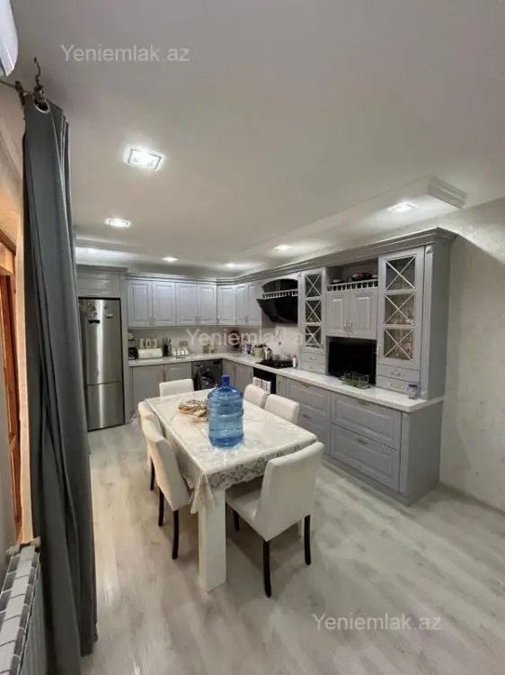 340 000 AZN - 5 otaqlı mənzil Satılır, Qaraçuxur qəs., Suraxanı, Bakı