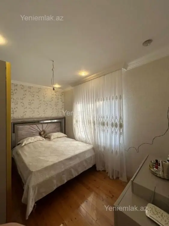340 000 AZN - 5 otaqlı mənzil Satılır, Qaraçuxur qəs., Suraxanı, Bakı