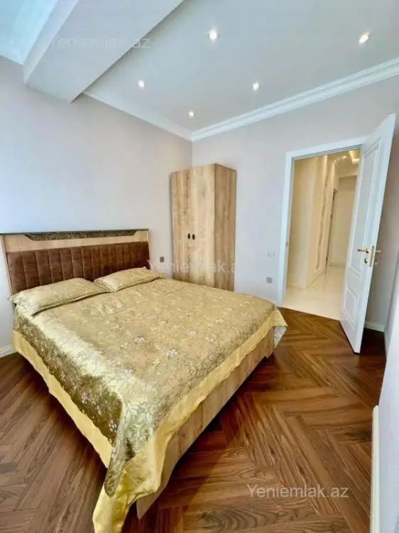 288 000 AZN - 3 otaqlı mənzil Satılır, 8-ci kilometr, Nizami, Bakı