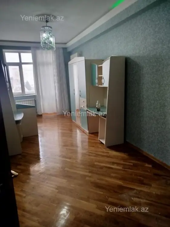 240 000 AZN - 3 otaqlı mənzil Satılır, Nizami, Bakı