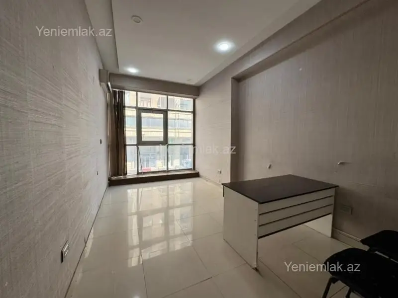 2 700 AZN - 230 m² Obyekt / Ofis Kirayə (aylıq), Nərimanov, Bakı