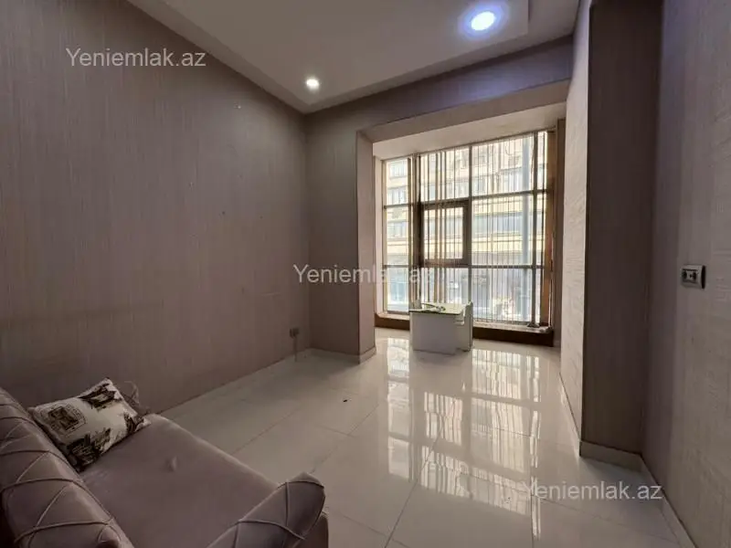 2 700 AZN - 230 m² Obyekt / Ofis Kirayə (aylıq), Nərimanov, Bakı