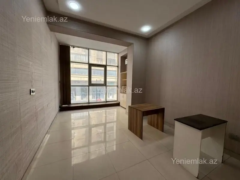 2 700 AZN - 230 m² Obyekt / Ofis Kirayə (aylıq), Nərimanov, Bakı