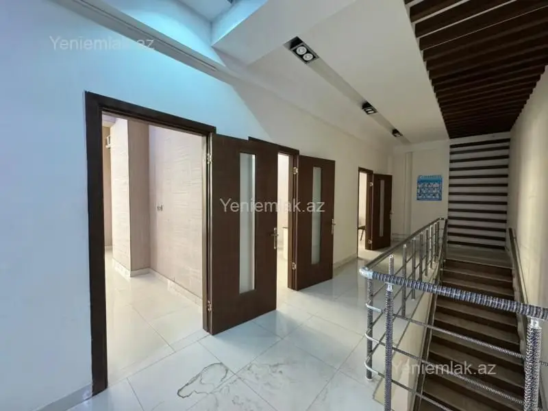 2 700 AZN - 230 m² Obyekt / Ofis Kirayə (aylıq), Nərimanov, Bakı