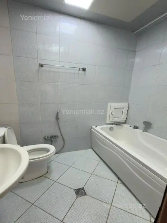 800 AZN - 3 otaqlı mənzil Kirayə (aylıq), Yasamal qəs., Yasamal, Bakı