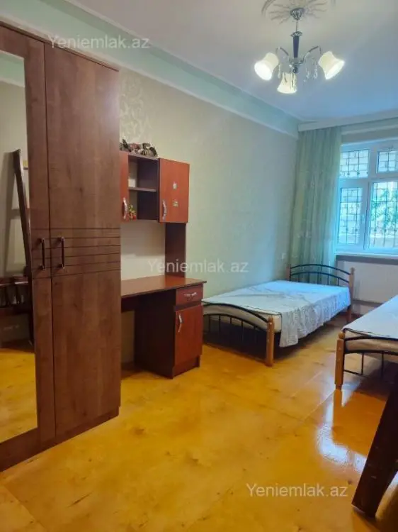 750 AZN - 4 otaqlı mənzil Kirayə (aylıq), Badamdar qəs., Səbail, Bakı