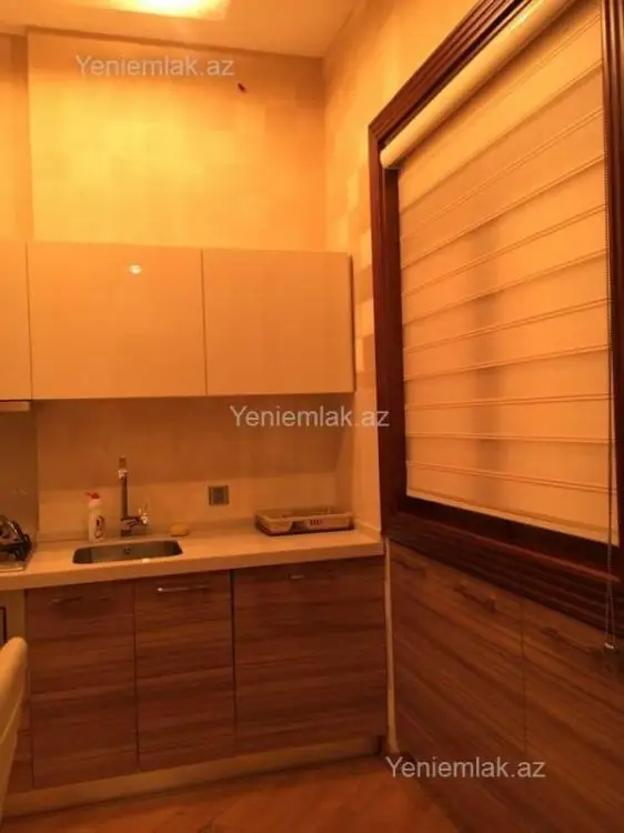 800 AZN - 3 otaqlı mənzil Kirayə (aylıq), Nərimanov, Bakı