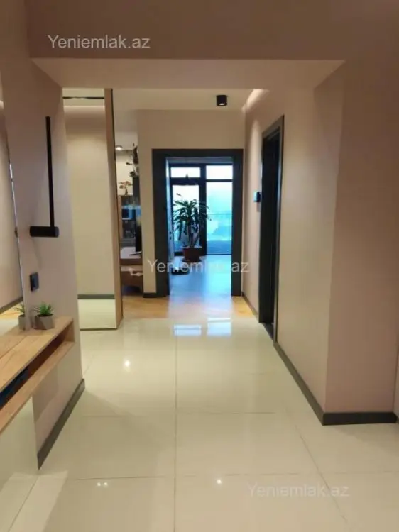 1 300 AZN - 3 otaqlı mənzil Kirayə (aylıq), Yasamal qəs., Yasamal, Bakı