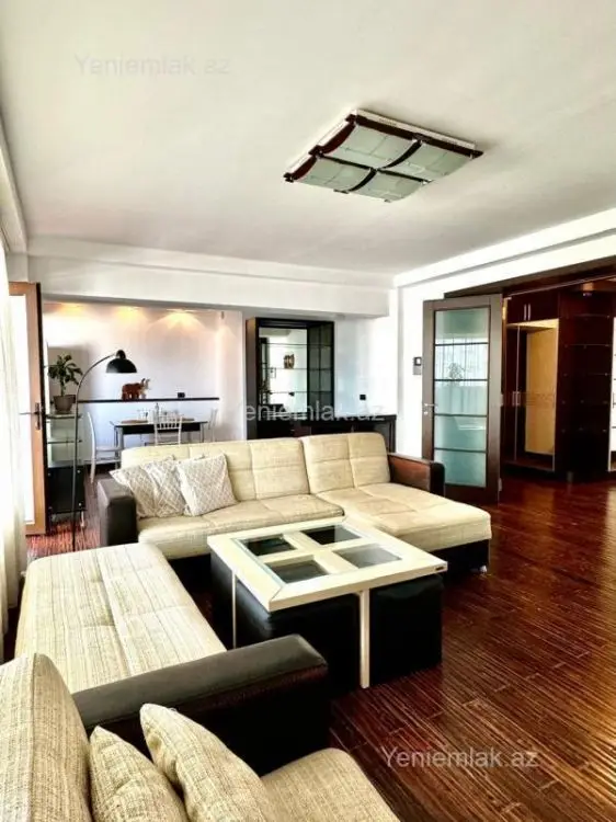 450 000 AZN - 3 otaqlı mənzil Satılır, Səbail, Bakı
