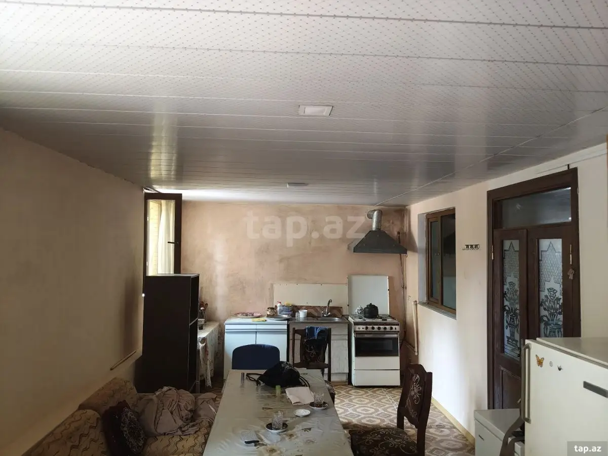 100 AZN - 3 otaqlı mənzil Kirayə (aylıq), Şəki