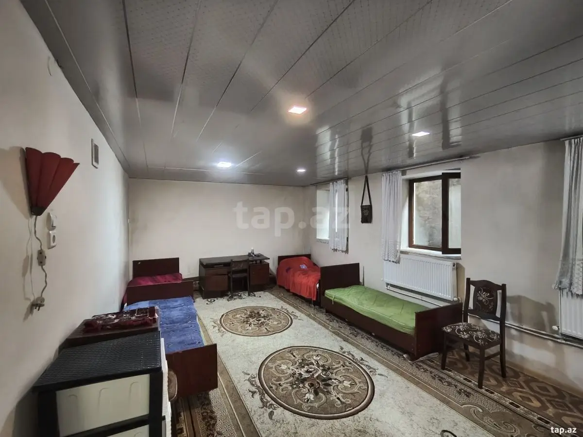 100 AZN - 3 otaqlı mənzil Kirayə (aylıq), Şəki