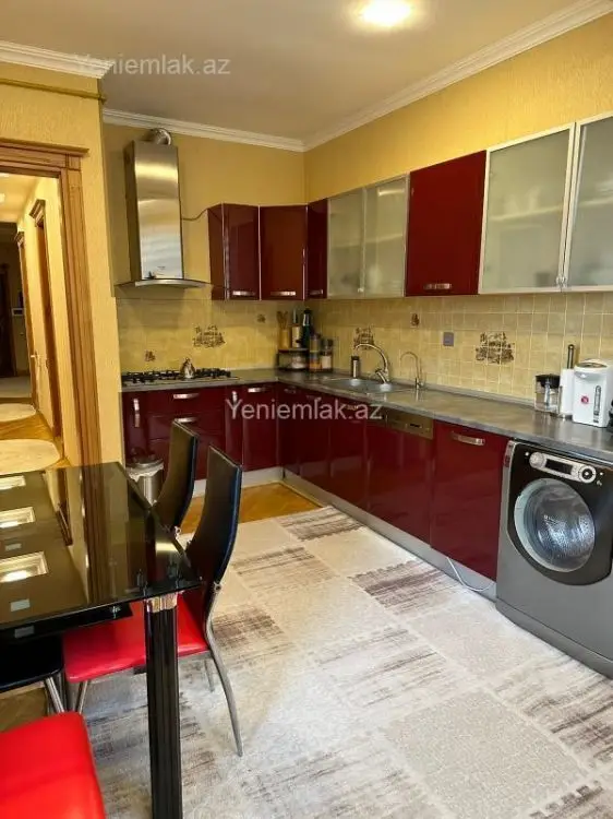 1 000 AZN - 3 otaqlı mənzil Kirayə (aylıq), Nərimanov, Bakı