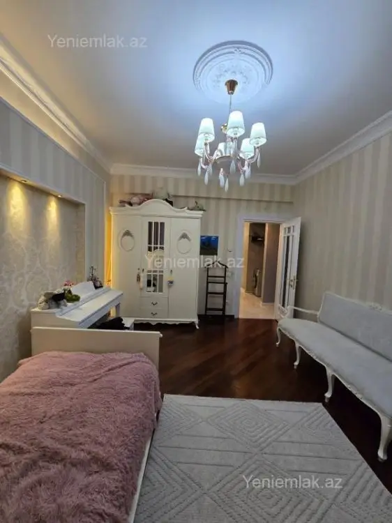 585 000 AZN - 4 otaqlı mənzil Satılır, Binəqədi qəs., Binəqədi, Bakı