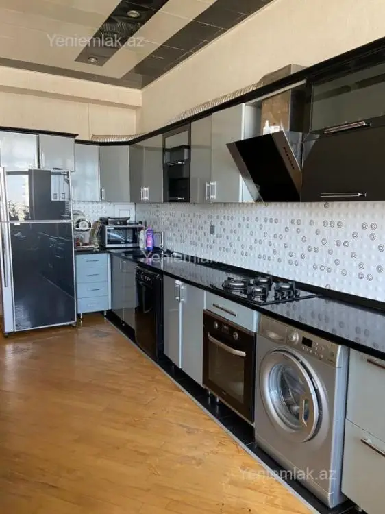 1 300 AZN - 4 otaqlı mənzil Kirayə (aylıq), Yasamal qəs., Yasamal, Bakı