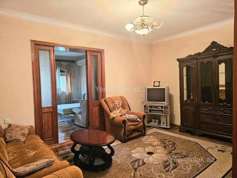 850 AZN - 4 otaqlı mənzil Kirayə (aylıq), Nərimanov, Bakı