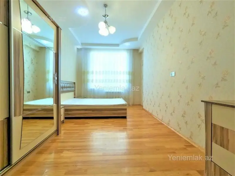 1 100 AZN - 3 otaqlı mənzil Kirayə (aylıq), Nizami, Bakı