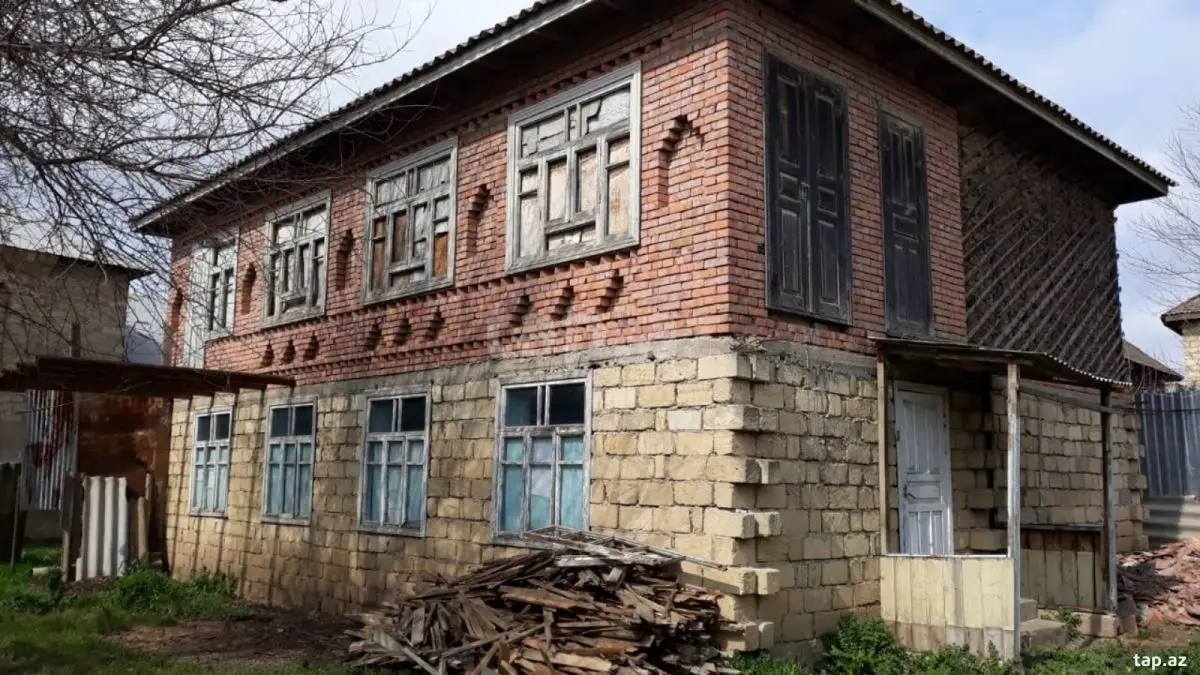 35 000 AZN - 6 otaqlı mənzil , Cəlilabad