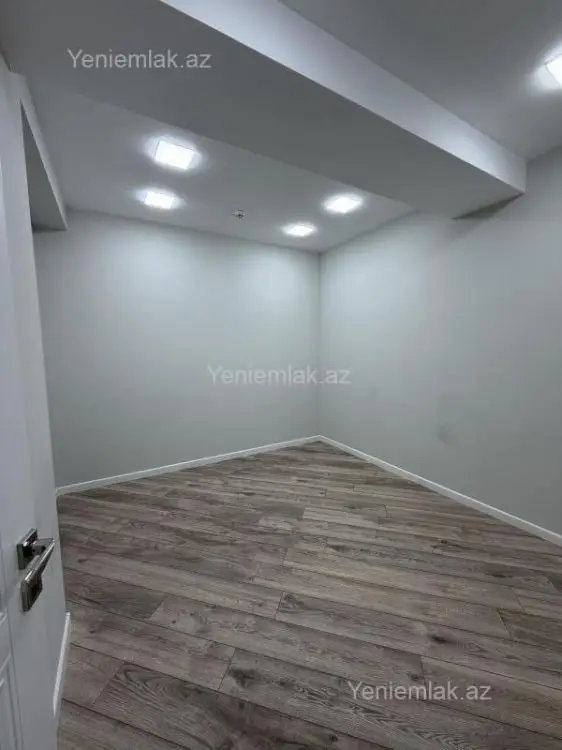 288 000 AZN - 162 m² Obyekt / Ofis Satılır, 10-cu mikrorayon, Sumqayıt
