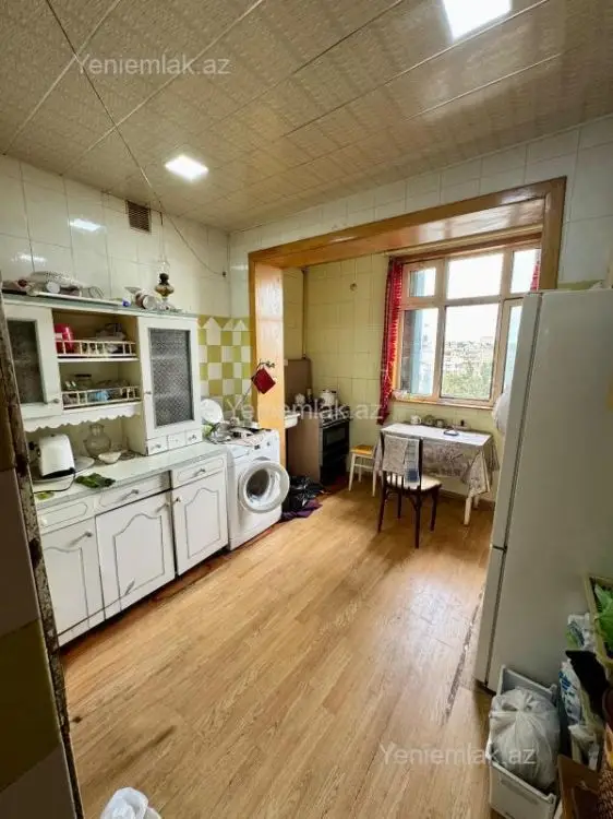 220 000 AZN - 4 otaqlı mənzil Satılır, Bakıxanov qəs., Sabunçu, Bakı