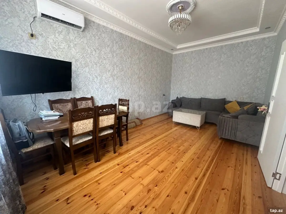 550 AZN - 4 otaqlı mənzil Kirayə (aylıq), Bakı