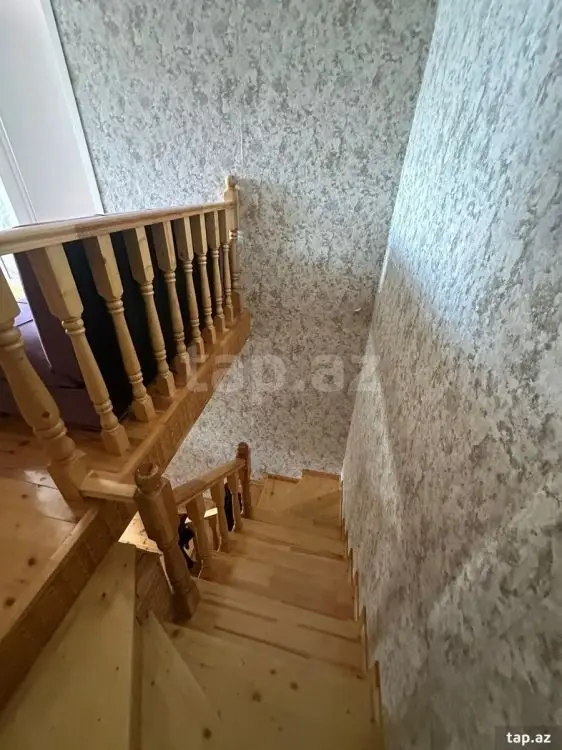 550 AZN - 4 otaqlı mənzil Kirayə (aylıq), Bakı