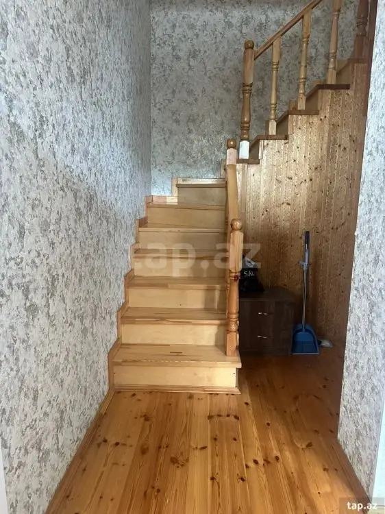 550 AZN - 4 otaqlı mənzil Kirayə (aylıq), Bakı