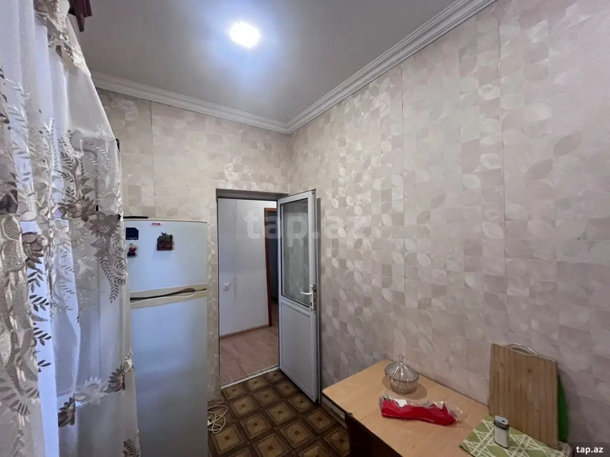 420 AZN - 3 otaqlı mənzil Kirayə (aylıq), Bakı