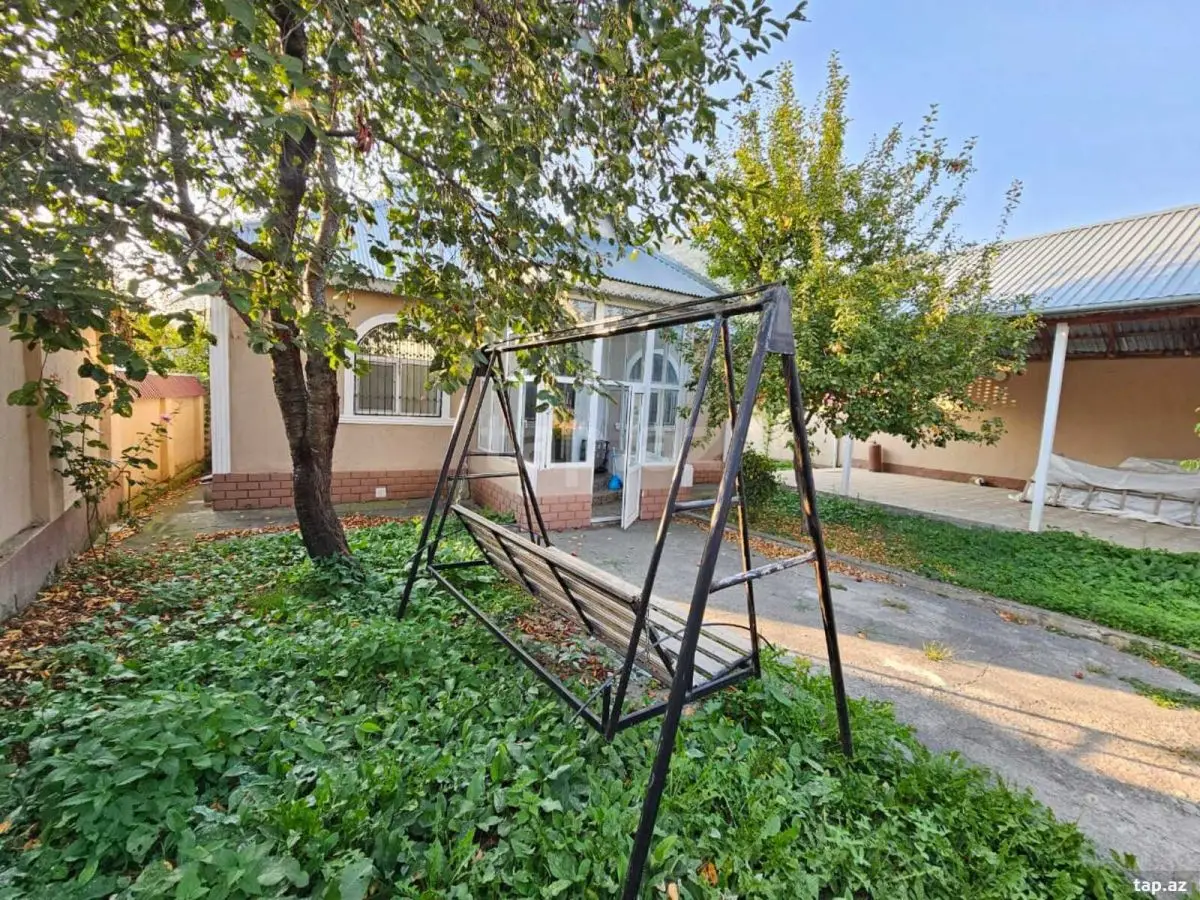 500 AZN - 3 otaqlı mənzil Kirayə (aylıq), Qəbələ