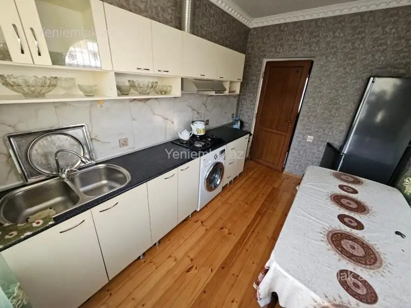 500 AZN - 3 otaqlı mənzil Kirayə (aylıq), Qəbələ
