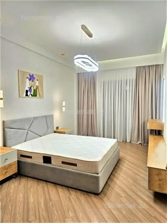 2 400 AZN - 3 otaqlı mənzil Kirayə (aylıq), Ağ şəhər, Xətai, Bakı