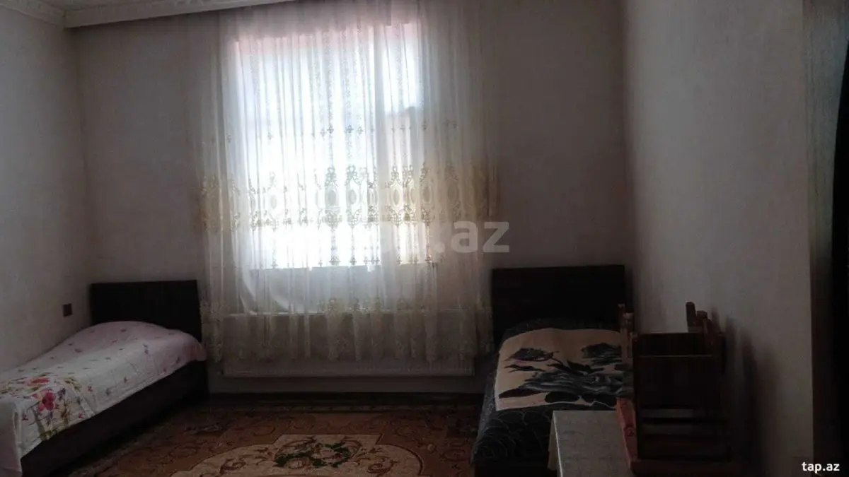 160 AZN - 6 otaqlı mənzil Kirayə (aylıq), Qazax