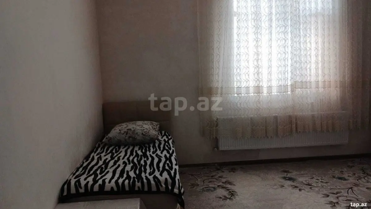 160 AZN - 6 otaqlı mənzil Kirayə (aylıq), Qazax