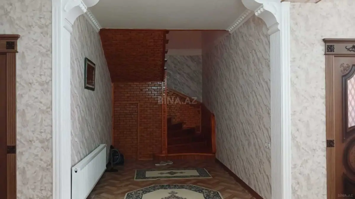 160 AZN - 6 otaqlı mənzil Kirayə (aylıq), Qazax